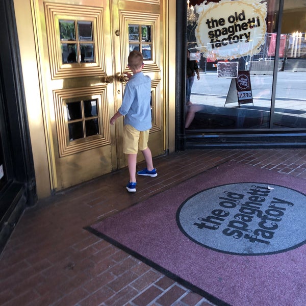 Photo taken at The Old Spaghetti Factory by Jonathan U. on 6/7/2018