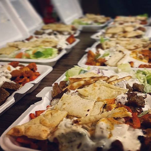 Empire Halal Grill Food Truck In East Meadow