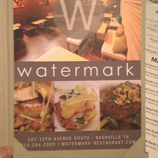 2/23/2014 tarihinde Alyson M.ziyaretçi tarafından Watermark Restaurant'de çekilen fotoğraf