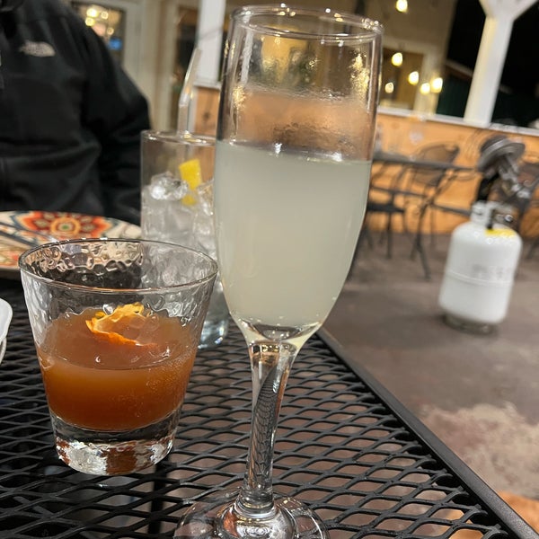 Ballou's Wine Bar Guilford, CT