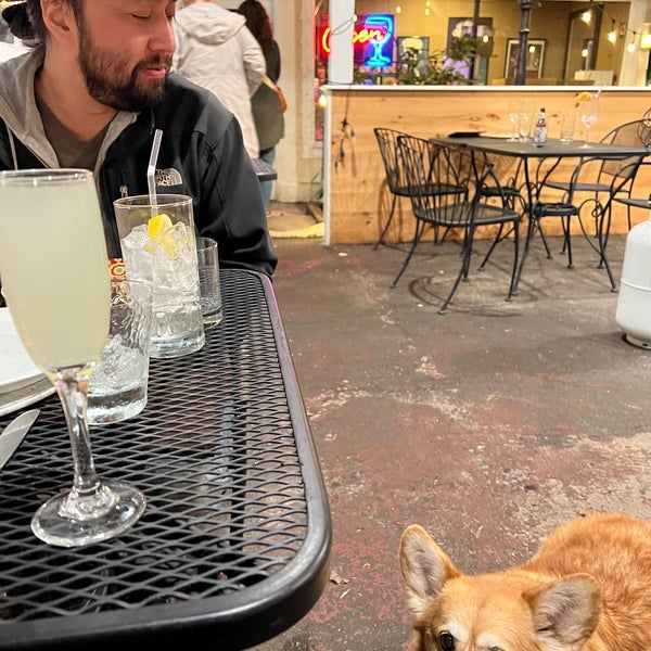 Ballou's Wine Bar Guilford, CT