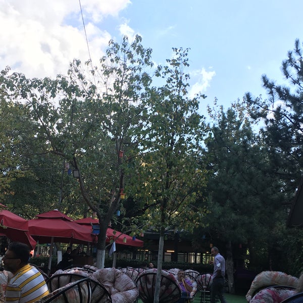 Photo taken at Meşale Cafe &amp; Restaurant by ♠️ ❤️ H-ali-l. on 9/11/2021