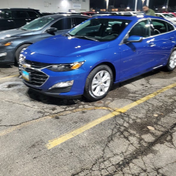Currie motors chevrolet car dealership in forest park