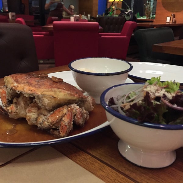 2/19/2016 tarihinde Nataash L.ziyaretçi tarafından Crab&#39;s Burger Odessa'de çekilen fotoğraf
