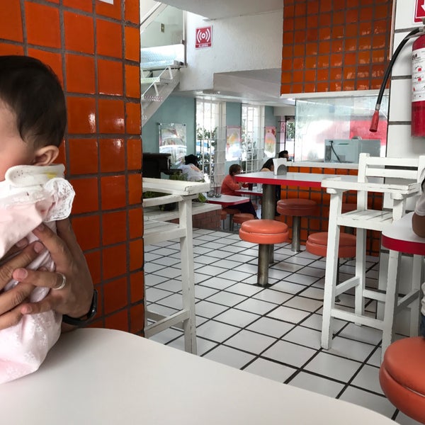 Las Flautas Zona Azul Satelite, México