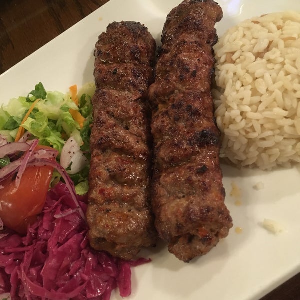 Foto tomada en ABA Turkish Restaurant  por Saad K. el 10/18/2016