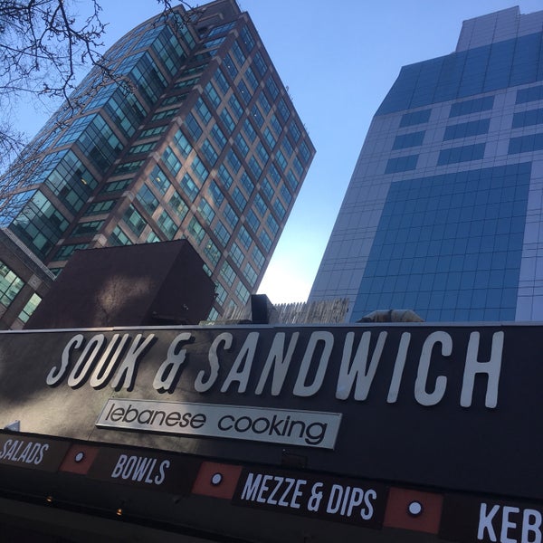 3/11/2019 tarihinde Saad K.ziyaretçi tarafından Souk &amp; Sandwich'de çekilen fotoğraf