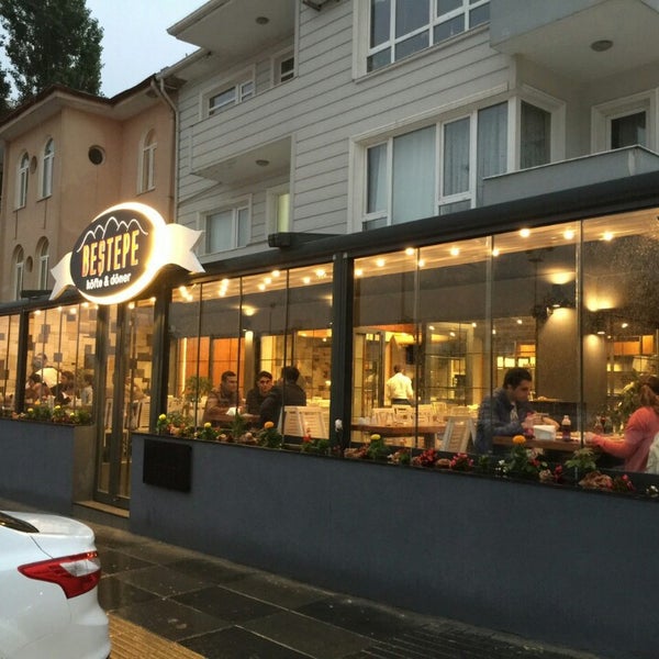 Photo taken at Beştepe Köfte &amp; Döner by Kemal Soyoğlu on 6/8/2015