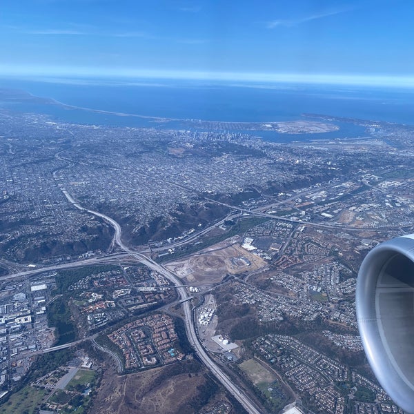 รูปภาพถ่ายที่ San Diego International Airport (SAN) โดย Aaron C. เมื่อ 7/21/2021