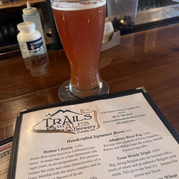 4/30/2022 tarihinde Travis W.ziyaretçi tarafından TrAils To Ales Brewery'de çekilen fotoğraf