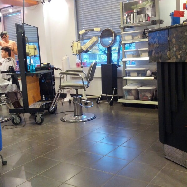 Hair City Downtown Calgary 205233 Centre St SW