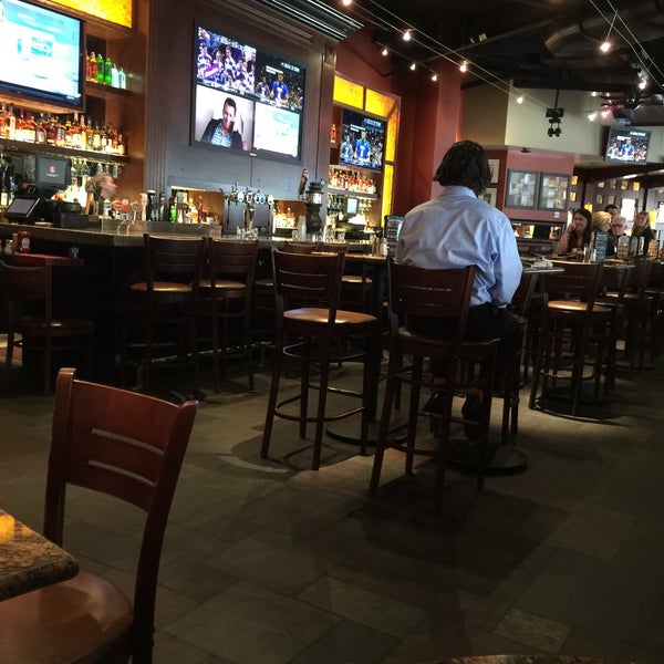 Photo taken at BJ&#39;s Restaurant &amp; Brewhouse by Diane C. on 3/16/2017