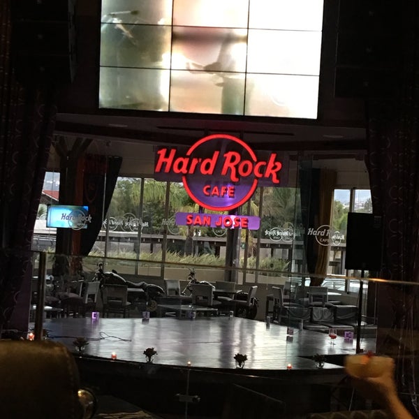 4/21/2018에 Gabriel C.님이 Hard Rock Cafe에서 찍은 사진