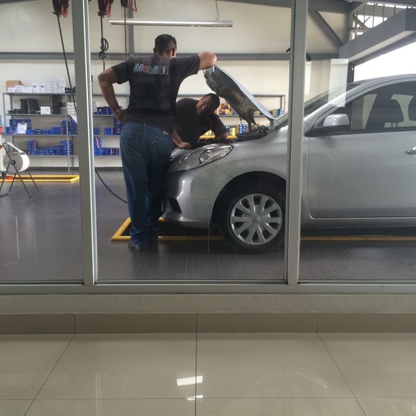 Lube Zone Ciudad de Panamá, Panamá