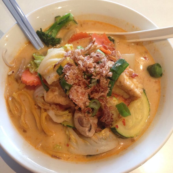 S. Thada Thai (Now Closed) Thai Restaurant in Darlinghurst