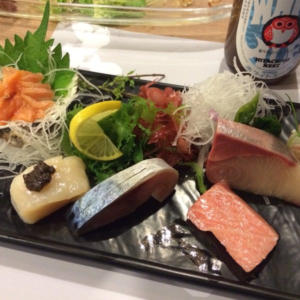 Foto diambil di Sushi Kuu oleh Tatsuya K. pada 12/13/2013
