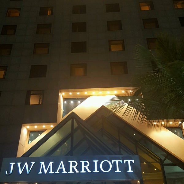 Foto diambil di JW Marriott Hotel Rio de Janeiro oleh Adrian G. pada 2/20/2017
