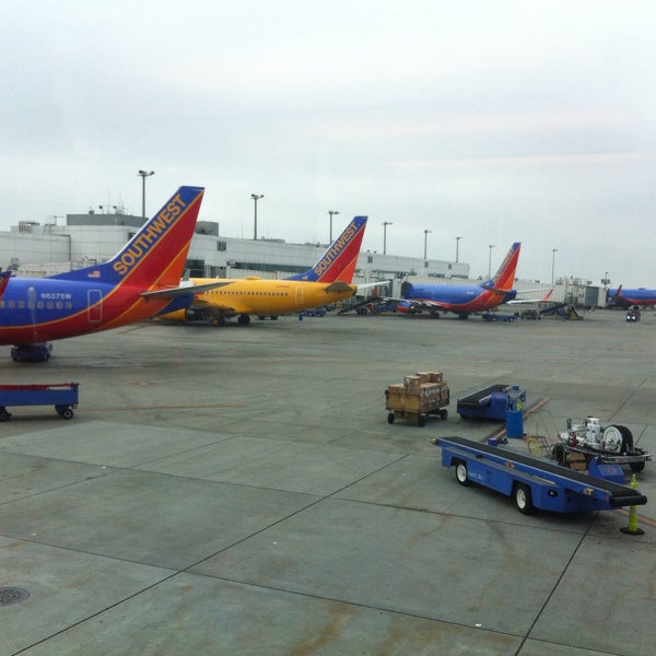 Das Foto wurde bei Flughafen Oakland (OAK) von Ili am 1/30/2015 aufgenommen