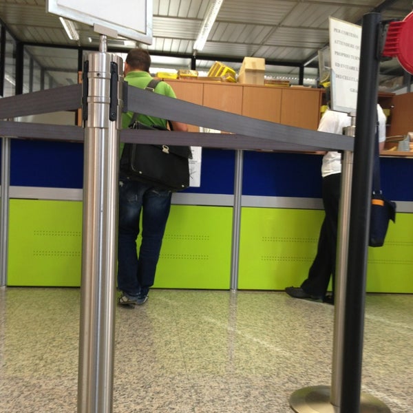 Poste Italiane Borgo Panigale Bologna Emilia Romagnaa