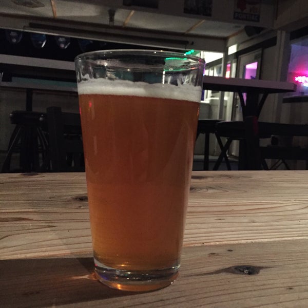 Норвежский паб. R bar. Баре r&r). Сан бар. R bar.