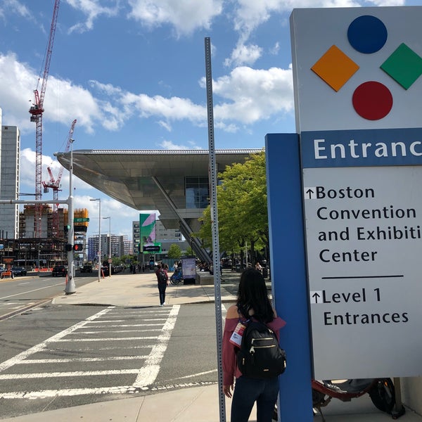 Foto tomada en Boston Convention &amp; Exhibition Center (BCEC)  por Todd V. el 9/4/2019