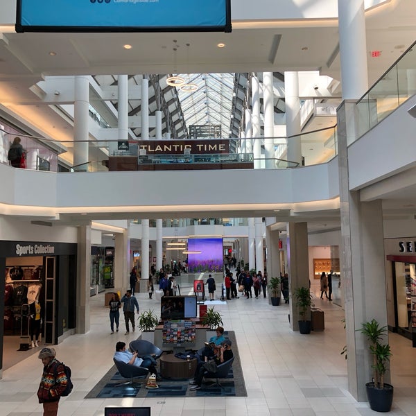 Photo taken at CambridgeSide Galleria by Todd V. on 5/19/2019