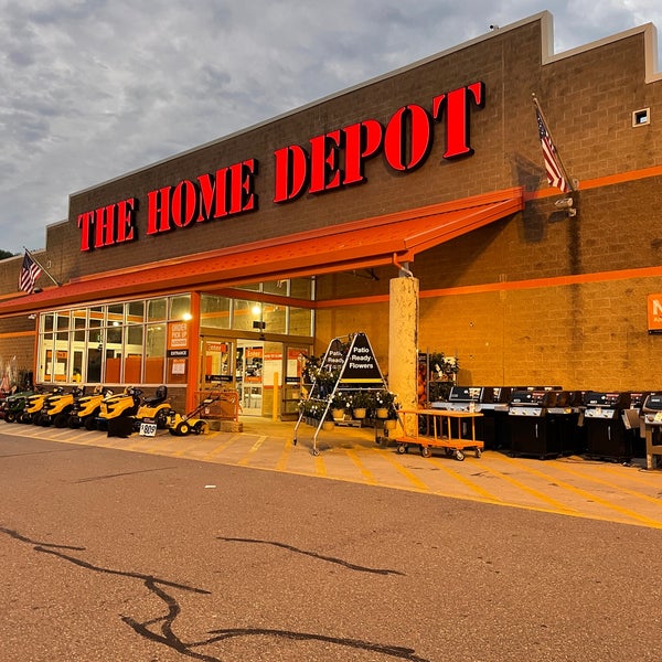 The Home Depot 135 Commercial Rd
