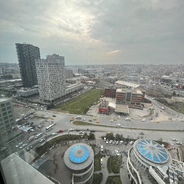 รูปภาพถ่ายที่ Wyndham Grand Istanbul Europe โดย Angel . เมื่อ 3/3/2022
