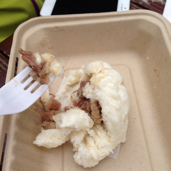 รูปภาพถ่ายที่ Stumptown Dumplings โดย Joey S. เมื่อ 4/26/2014