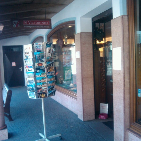 Cartoleria Libreria Edicola Deflorian Tesero Trentino Alto Adige