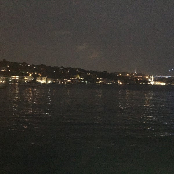9/22/2015にmuttibeyがÇengelköy İskele Restaurantで撮った写真