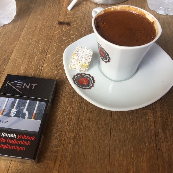 Foto diambil di Caffe Potti oleh Tuğba Y. pada 10/7/2017