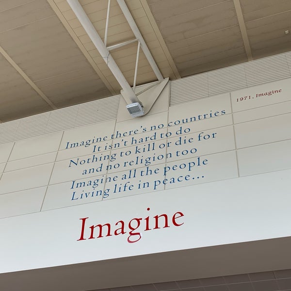6/2/2019에 Yoshi님이 Liverpool John Lennon Airport (LPL)에서 찍은 사진