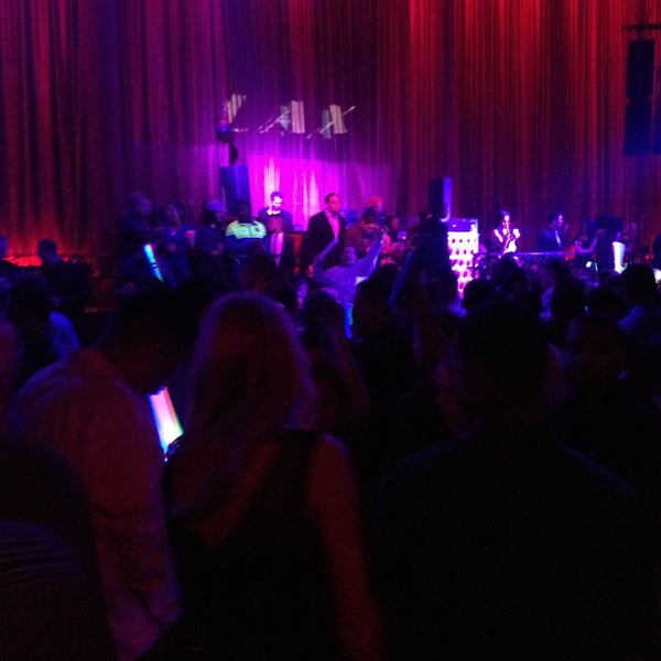 4/18/2013에 Rahul V.님이 LAX Nightclub에서 찍은 사진