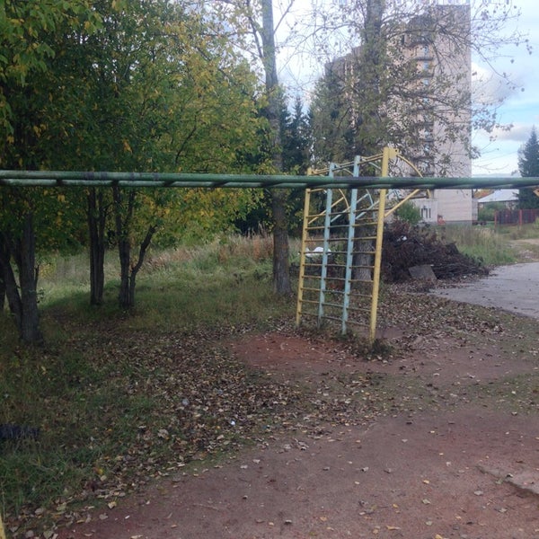 Турники на набережной Пермь