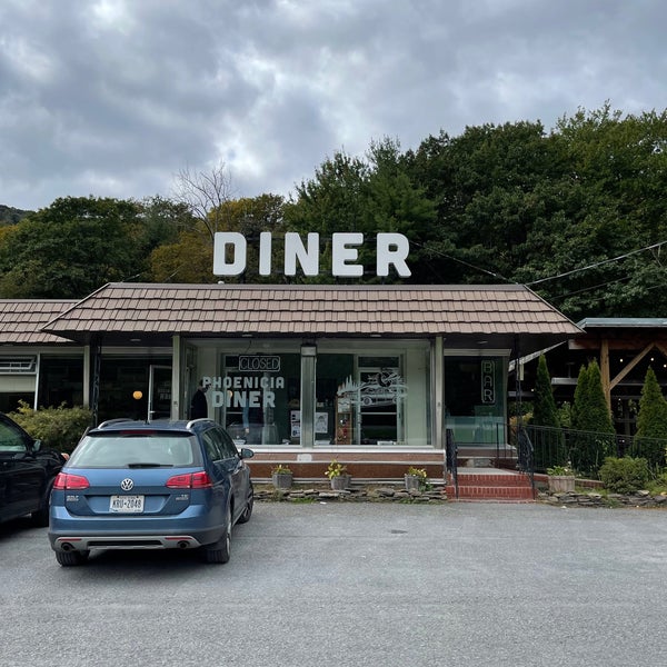 Photo taken at Phoenicia Diner by Jen M. on 9/30/2021