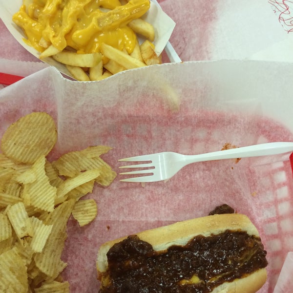 Photo taken at Ben&#39;s Chili Bowl by Angelina G. on 1/1/2015