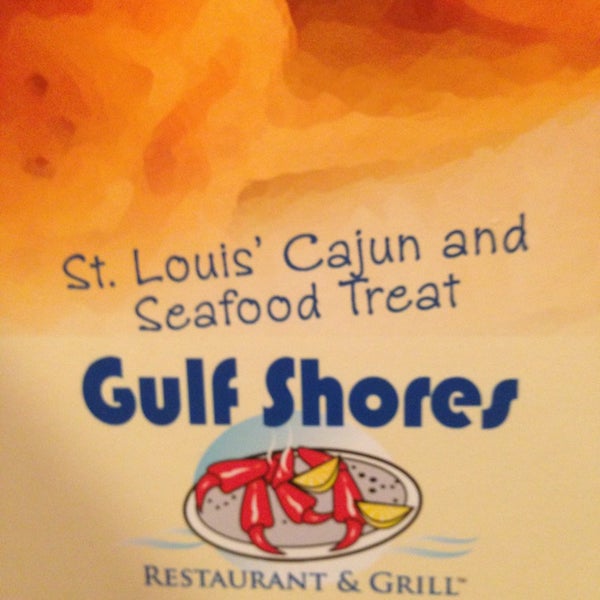 Foto tirada no(a) Gulf Shore Restaurant &amp; Grill por JD W. em 7/13/2013