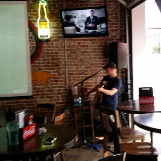 8/1/2014にStan LeeがCarolyn&#39;s Gourmet Cafeで撮った写真