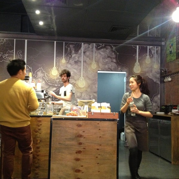 รูปภาพถ่ายที่ 2Pocket Fairtrade Espresso Bar and Store โดย Caroline B. เมื่อ 4/21/2013