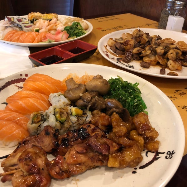 Photo taken at Ginza Japanese Buffet by Roman C. on 6/5/2018