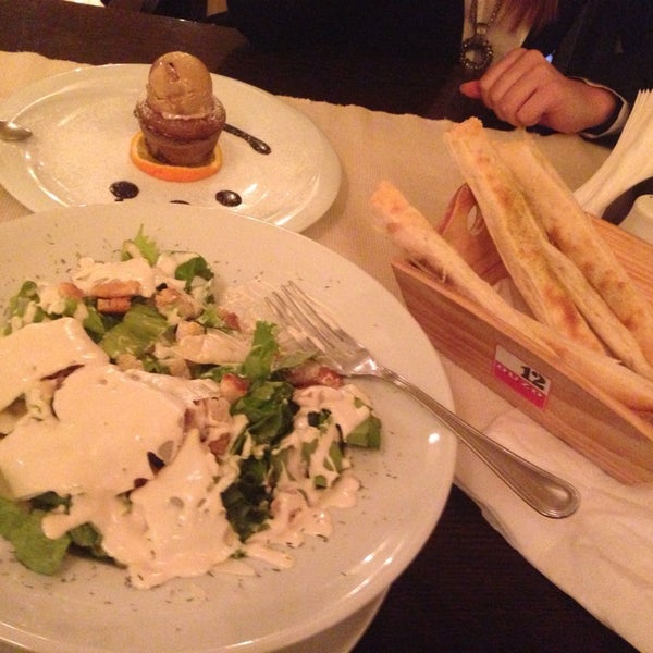 Photo taken at Avanti Restaurant by Irena B. on 1/18/2014