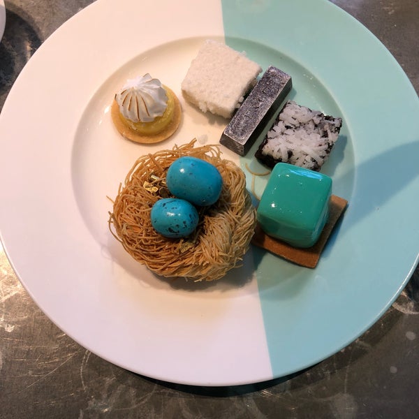 Excellent service, thoughtfully prepared food, and of course the beautiful Tiffany Blue plates and decor. Only hesitation is that there is no bathroom on the floor - you must go up to the 6th