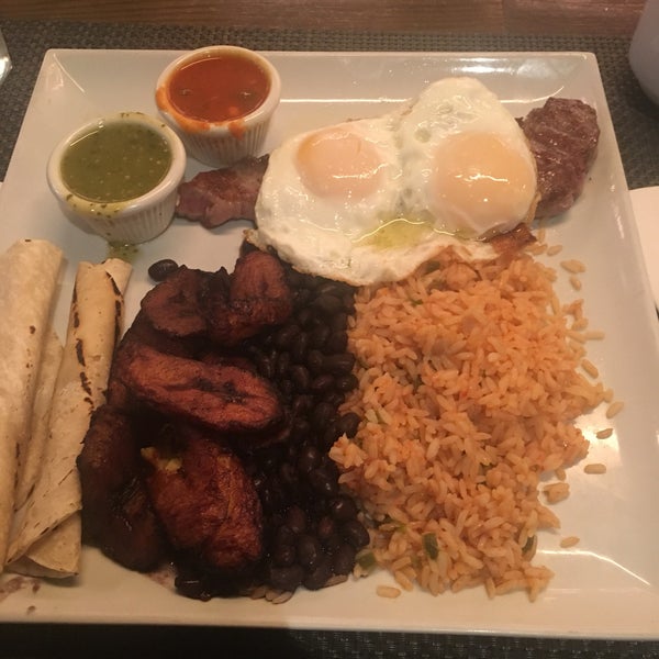 Mexicanesque brunch style menu