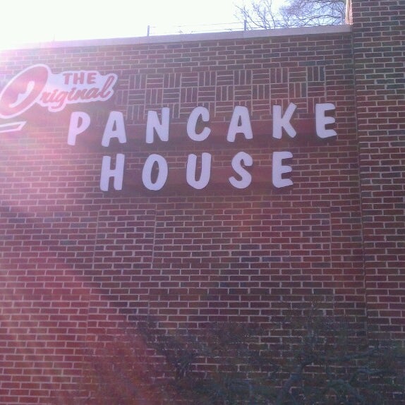 Foto tirada no(a) Original Pancake House por Wiley G. O. em 3/1/2013