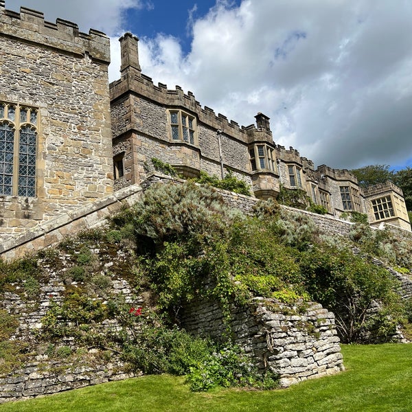 รูปภาพถ่ายที่ Haddon Hall โดย Richard W. เมื่อ 8/11/2023