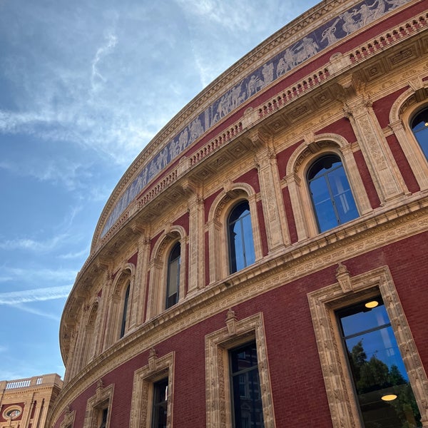 Foto tirada no(a) Royal Albert Hall por Richard W. em 6/23/2023