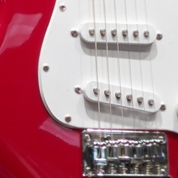 12/1/2014에 Nick P.님이 Long &amp; McQuade Musical Instruments에서 찍은 사진