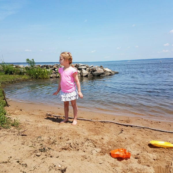 Aquia Landing Park Beach