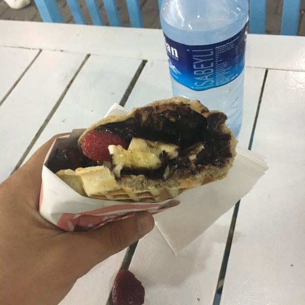 Das Foto wurde bei Waffle Memet von Ugur Z. am 8/18/2017 aufgenommen
